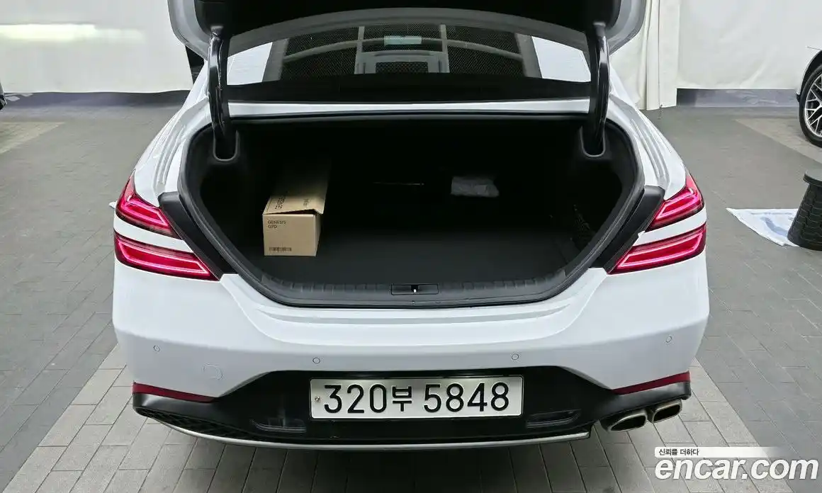 Genesis G70 2023 2.0 Автомат в Москве № 798768, фото 20