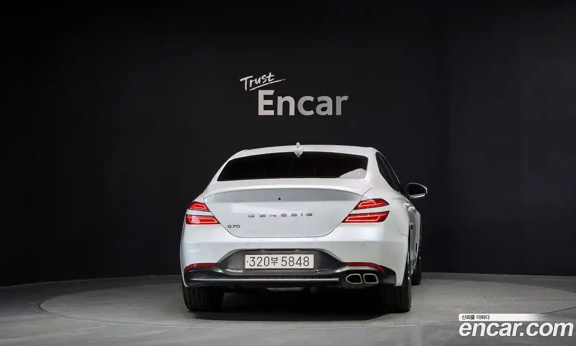 Genesis G70 2023 2.0 Автомат в Москве № 798768, фото 4