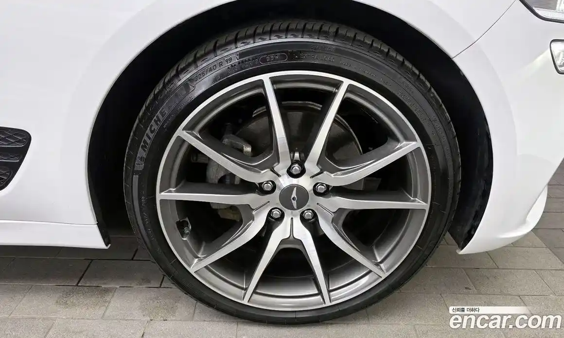 Genesis G70 2023 2.0 Автомат в Москве № 798768, фото 5