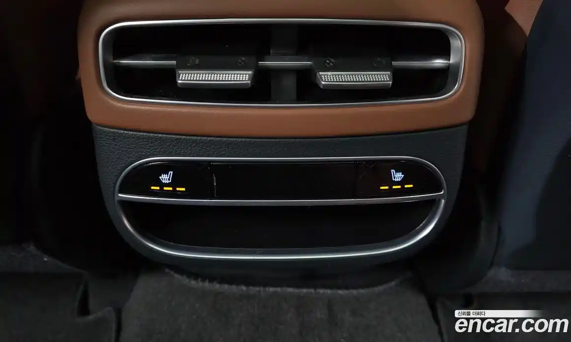 Genesis GV70 2022 2.5 Автомат в Москве № 798793, фото 17