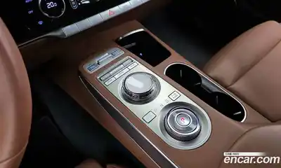 Genesis GV70 2021 2.5 Автомат в Москве № 798847, миниатюра 9