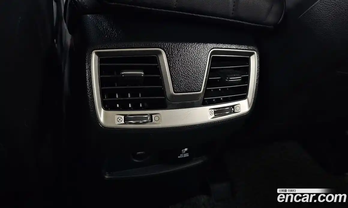 SsangYong Rexton 2017 2.2 Автомат в Москве № 799099, фото 19