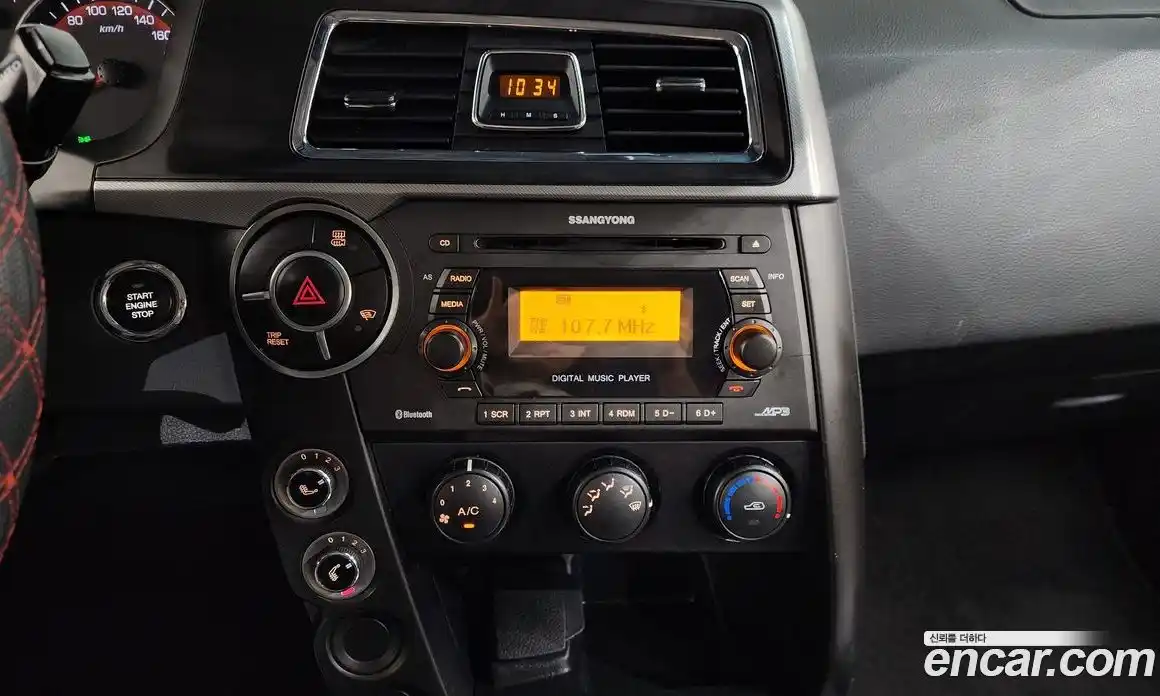 SsangYong Korando 2016 2.0 Автомат в Москве № 799194, фото 14