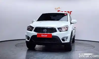 SsangYong Korando 2016 2.0 Автомат в Москве № 799194, миниатюра 3