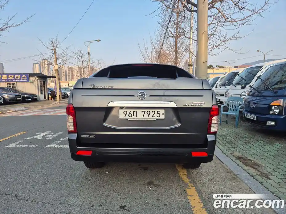 SsangYong Korando 2014 2.0 Автомат в Москве № 799387, фото 4