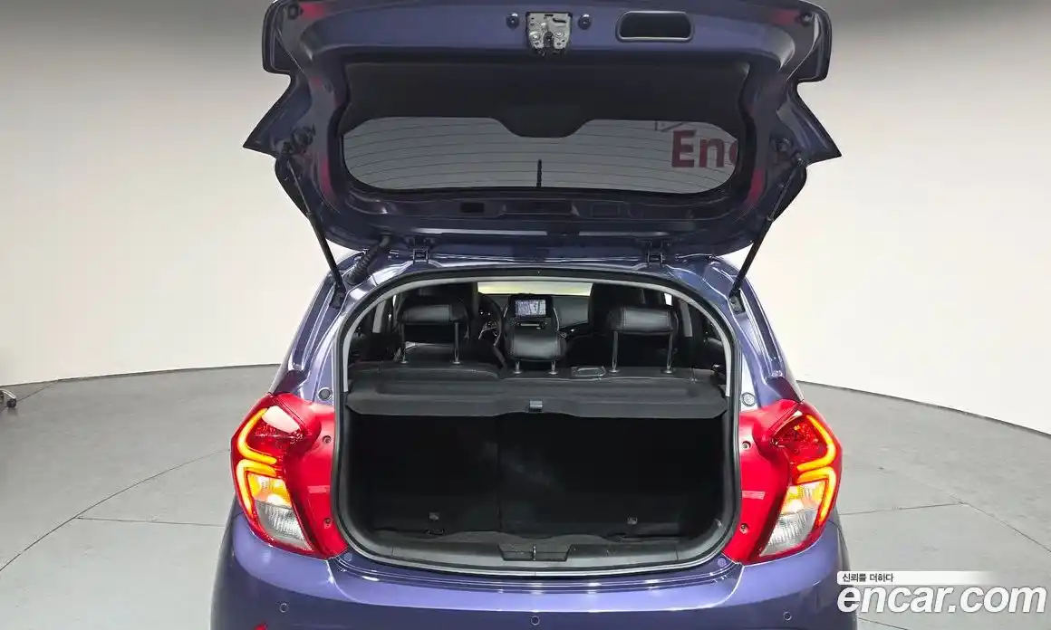 Chevrolet Spark 2017 1.0 Автомат в Москве № 799469, фото 19