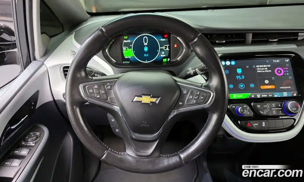 Chevrolet Bolt EV 2021 0.2 Автомат в Москве № 799510, фото 13