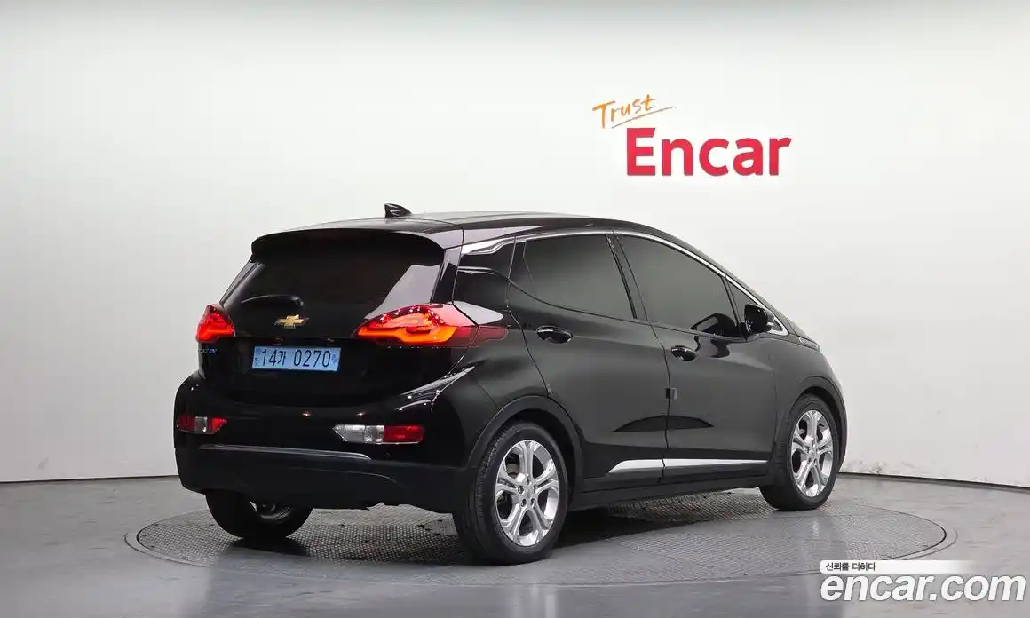 Chevrolet Bolt EV 2021 0.2 Автомат в Москве № 799510, фото 2