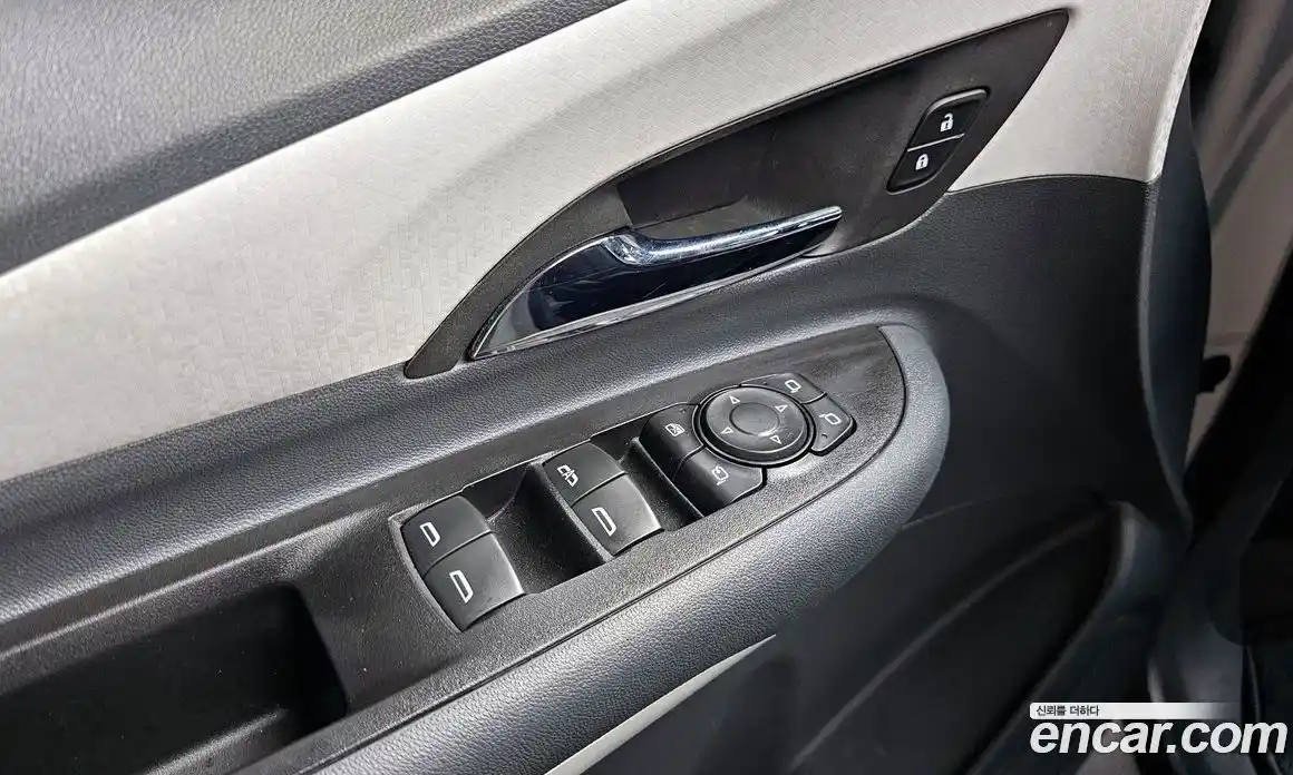 Chevrolet Bolt EV 2021 0.2 Автомат в Москве № 799539, фото 14