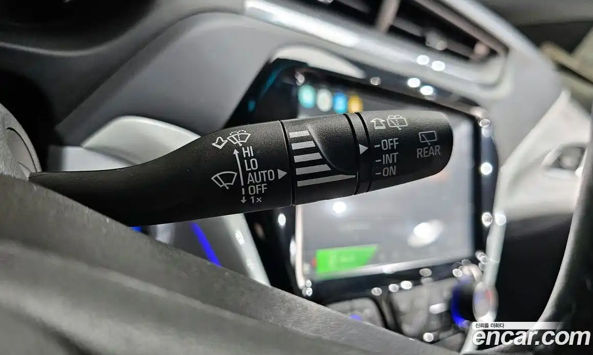 Chevrolet Bolt EV 2021 0.2 Автомат в Москве № 799539, фото 16