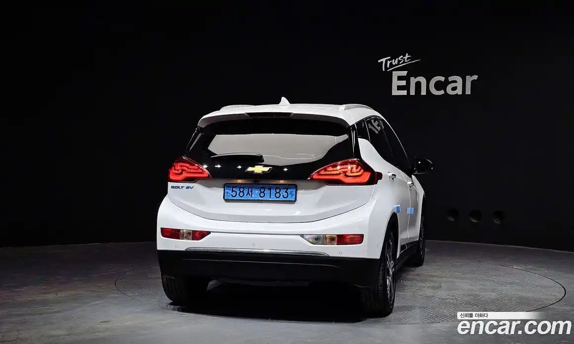 Chevrolet Bolt EV 2021 0.2 Автомат в Москве № 799539, фото 4
