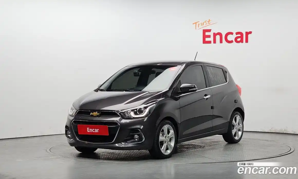Chevrolet Spark 2016 1.0 Автомат в Москве № 799625, фото 1