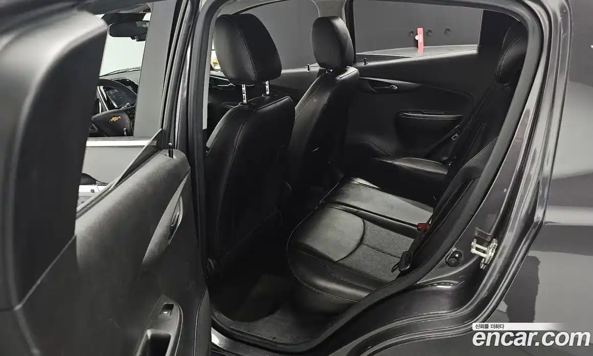 Chevrolet Spark 2016 1.0 Автомат в Москве № 799625, фото 12