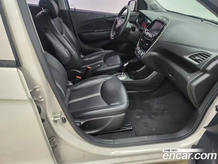 Chevrolet Spark 2019 1.0 Автомат в Москве № 799952, фото 14