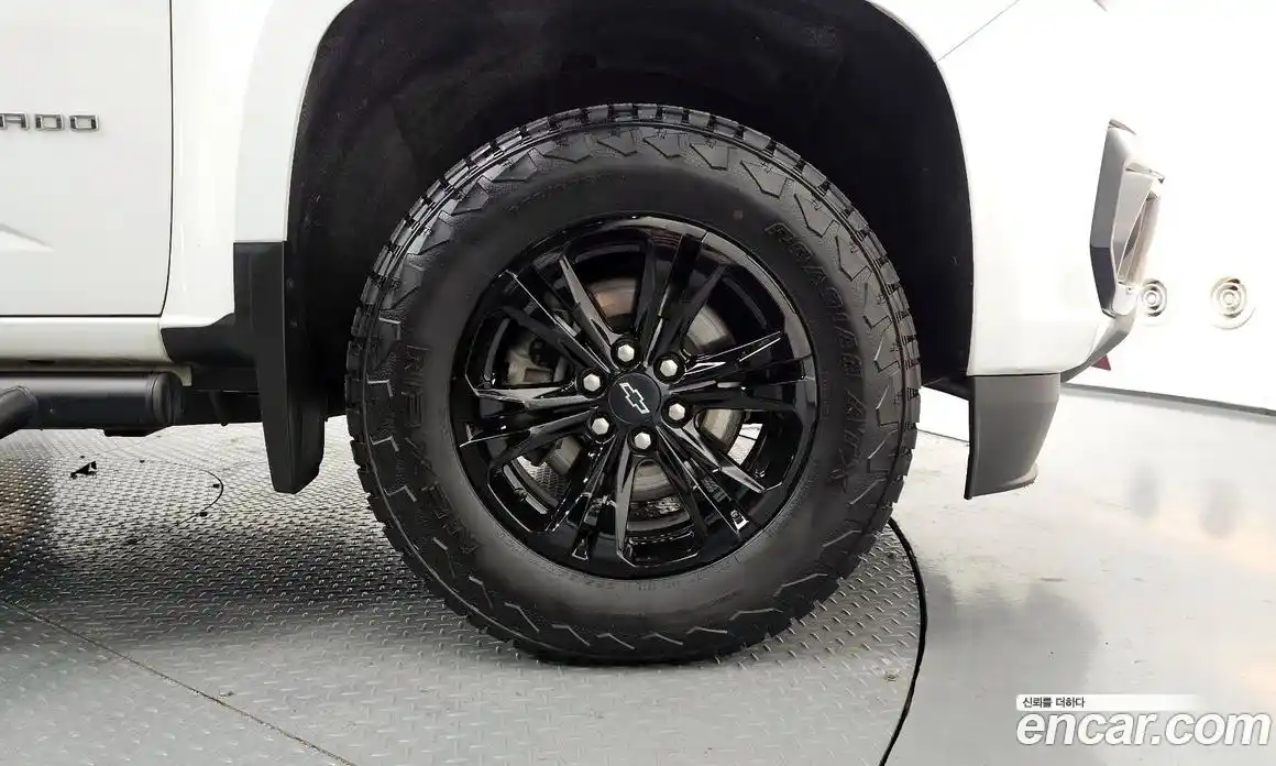 Chevrolet Colorado 2021 3.6 Автомат в Москве № 800058, фото 5