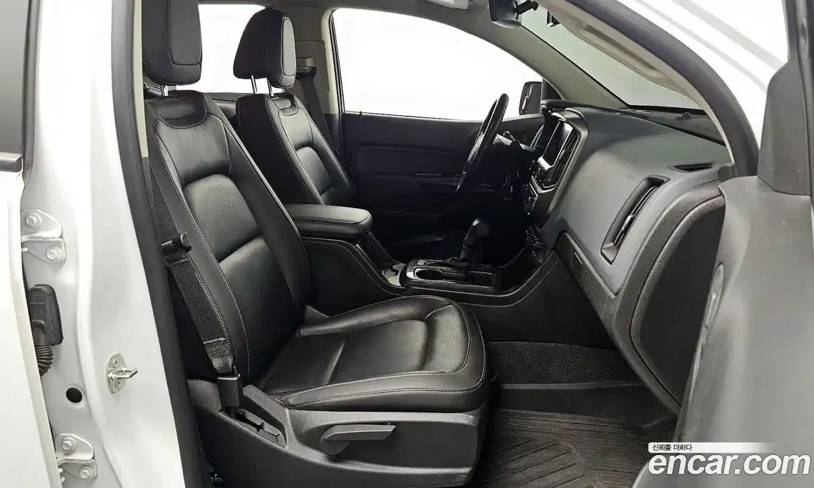 Chevrolet Colorado 2021 3.6 Автомат в Москве № 800058, фото 10