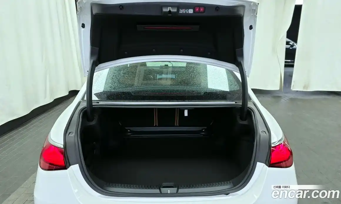 Mercedes-Benz E-Class 2025 2.0 Автомат в Москве № 800579, фото 20