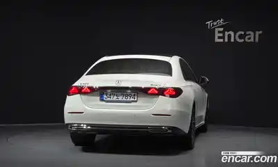 Mercedes-Benz E-Class 2025 2.0 Автомат в Москве № 800579, миниатюра 4