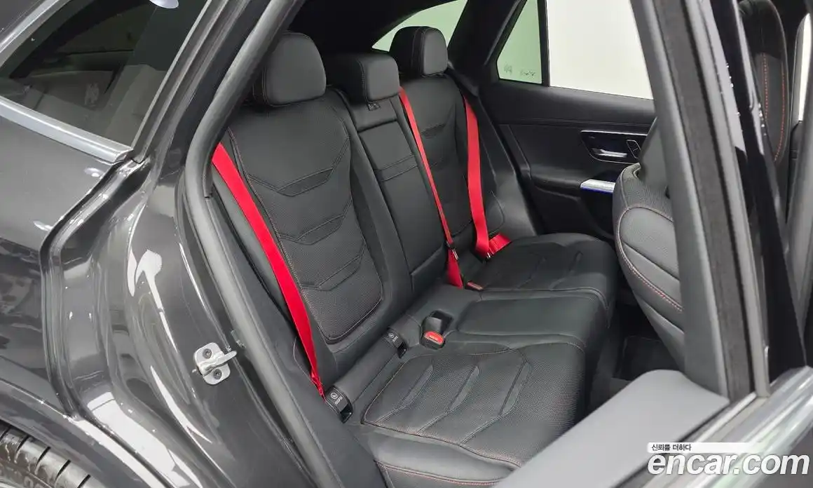 Mercedes-Benz GLC-Class 2025 2.0 Автомат в Москве № 800628, фото 12