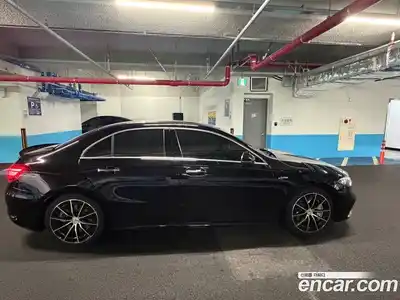 Mercedes-Benz A-Class 2024 2.0 Автомат в Москве № 800676, миниатюра 3