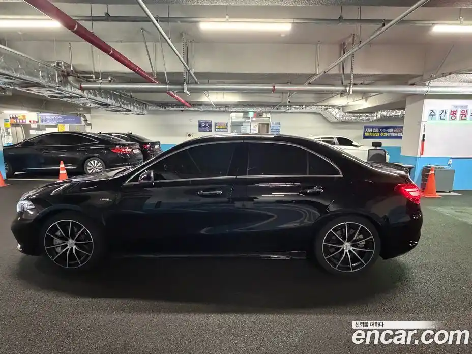 Mercedes-Benz A-Class 2024 2.0 Автомат в Москве № 800676, фото 4