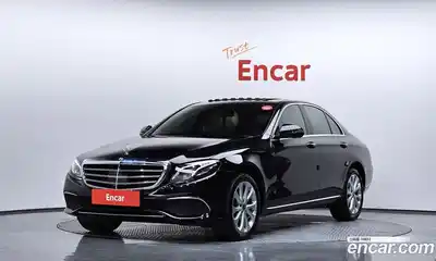 Mercedes-Benz E-Class, 2020