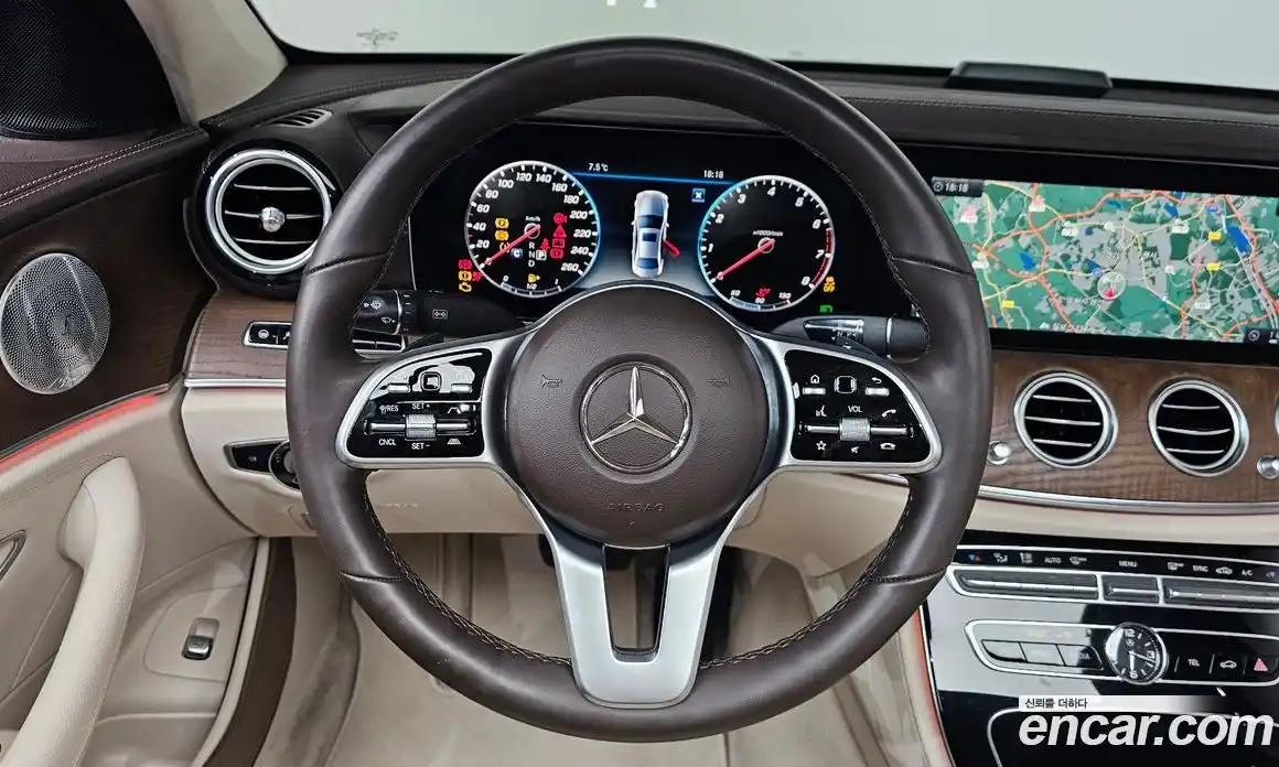 Mercedes-Benz E-Class 2020 2.0 Автомат в Москве № 800816, фото 13