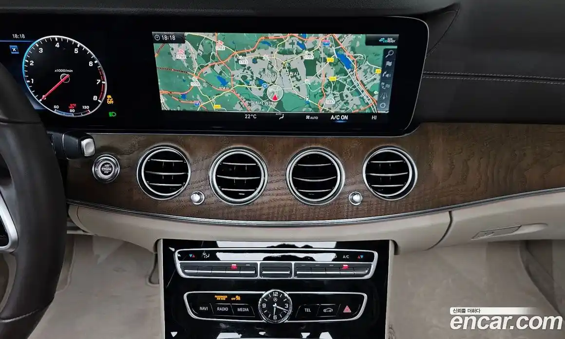 Mercedes-Benz E-Class 2020 2.0 Автомат в Москве № 800816, фото 14