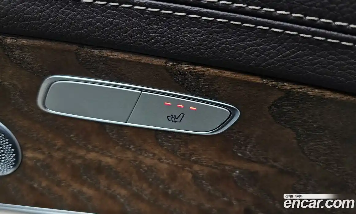 Mercedes-Benz E-Class 2020 2.0 Автомат в Москве № 800816, фото 18