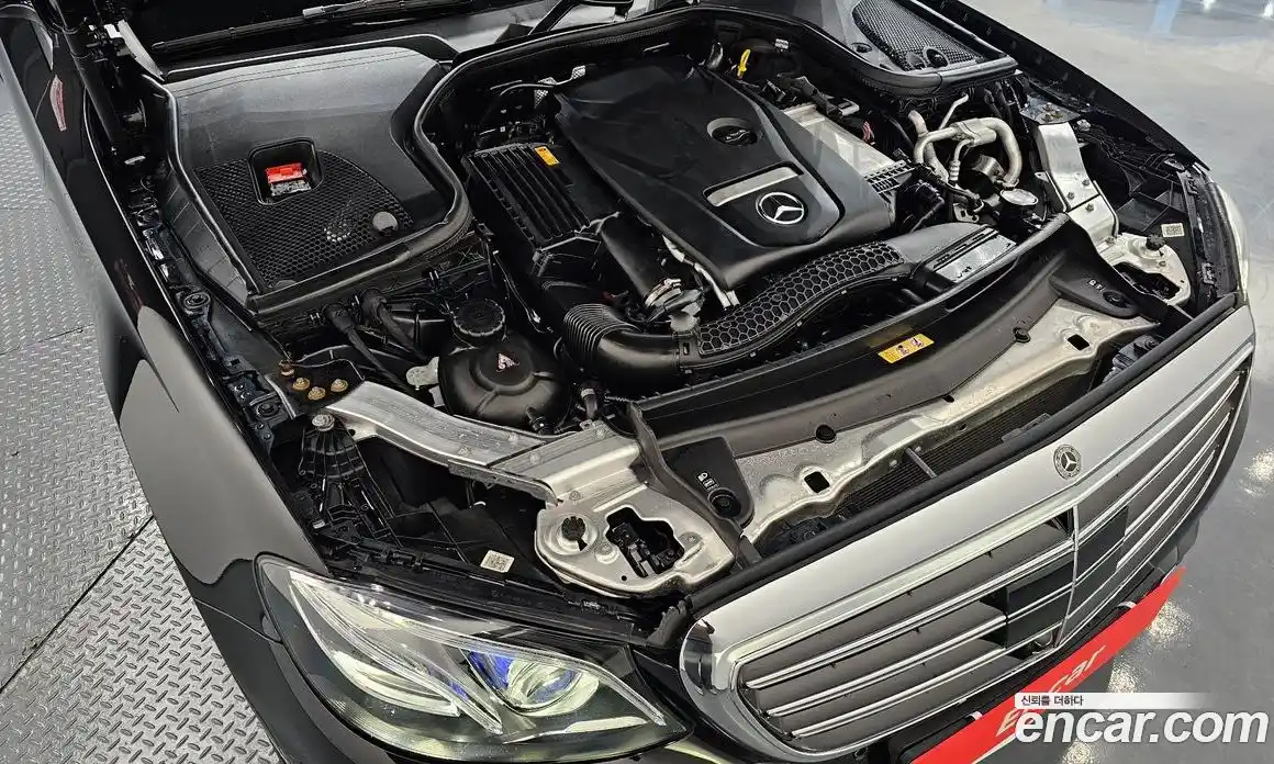 Mercedes-Benz E-Class 2020 2.0 Автомат в Москве № 800816, фото 6