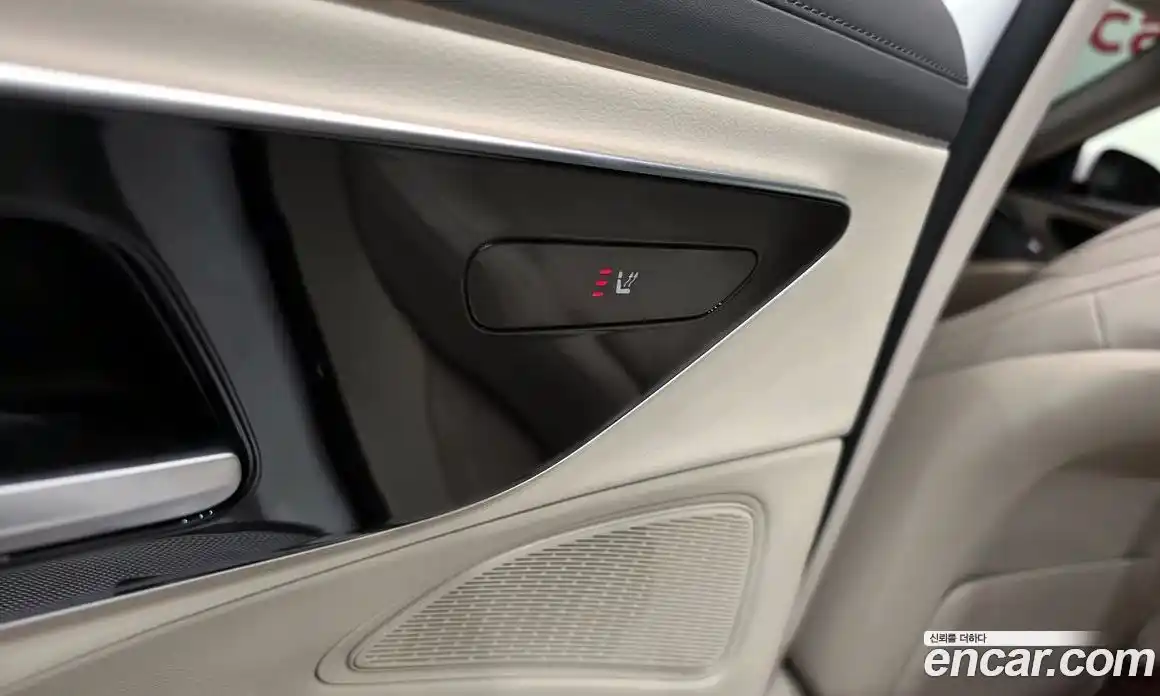 Mercedes-Benz E-Class 2025 2.0 Автомат в Москве № 800827, фото 18