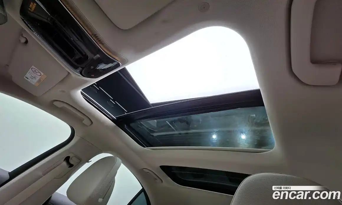 Mercedes-Benz E-Class 2025 2.0 Автомат в Москве № 800827, фото 19