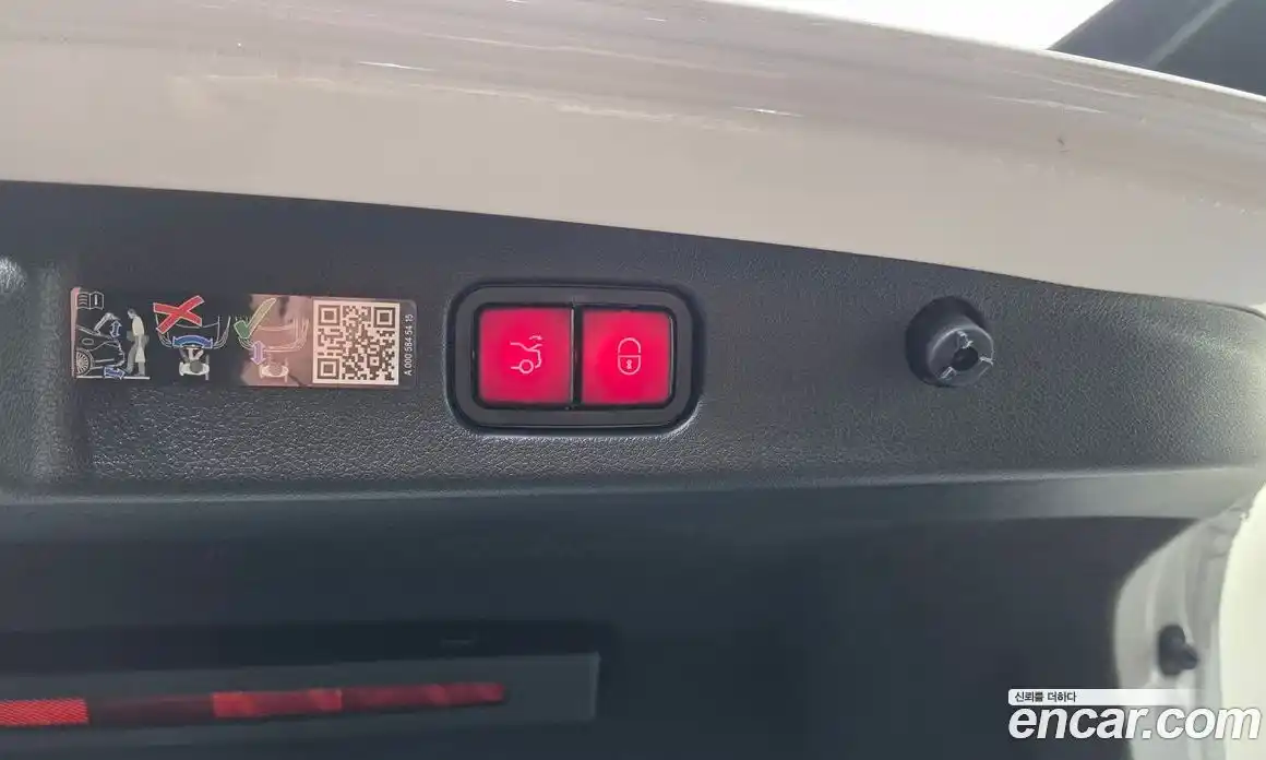 Mercedes-Benz E-Class 2025 2.0 Автомат в Москве № 800827, фото 20