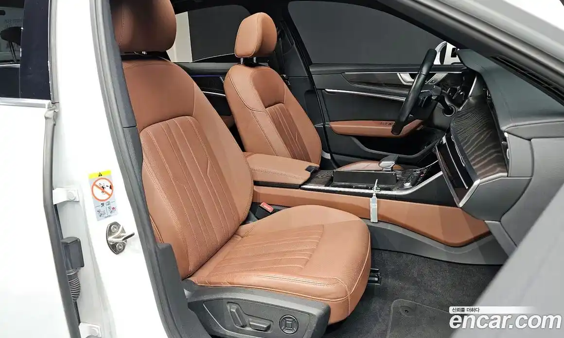 Audi A6 2021 2.0 Автомат в Москве № 801679, фото 10