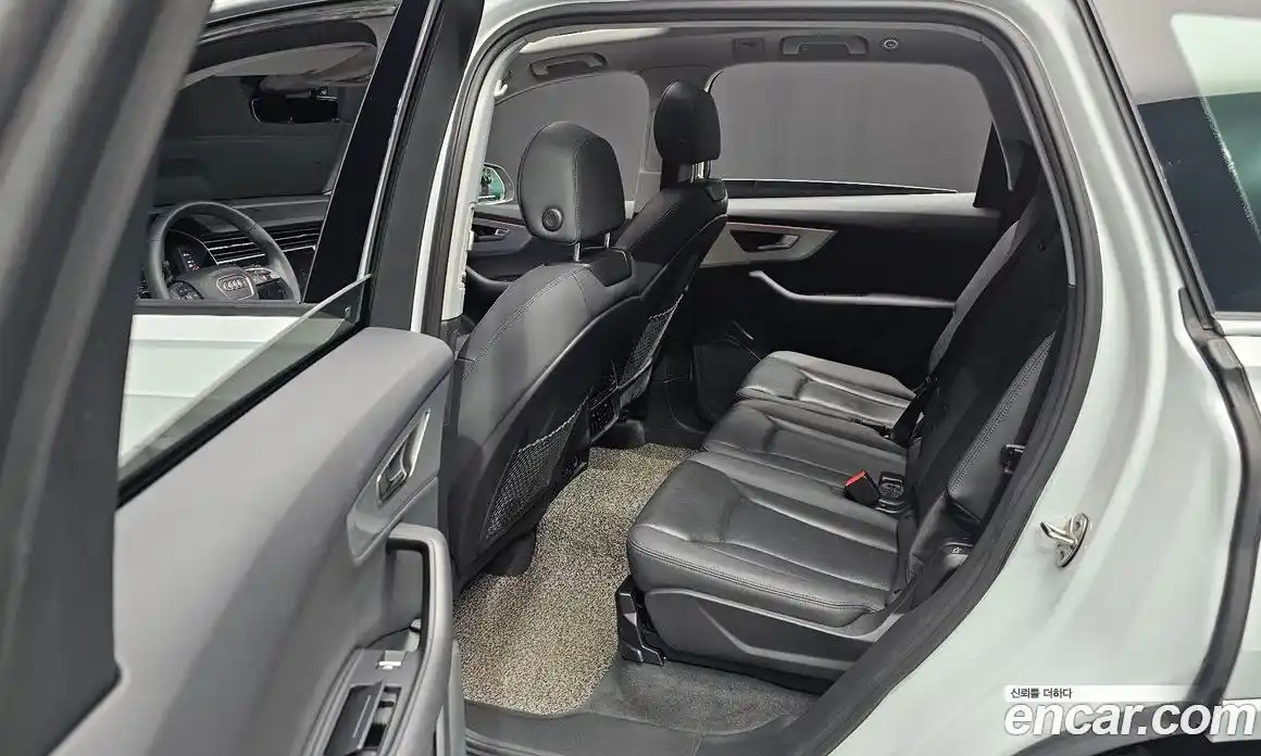 Audi Q7 2021 3.0 Автомат в Москве № 801688, фото 12