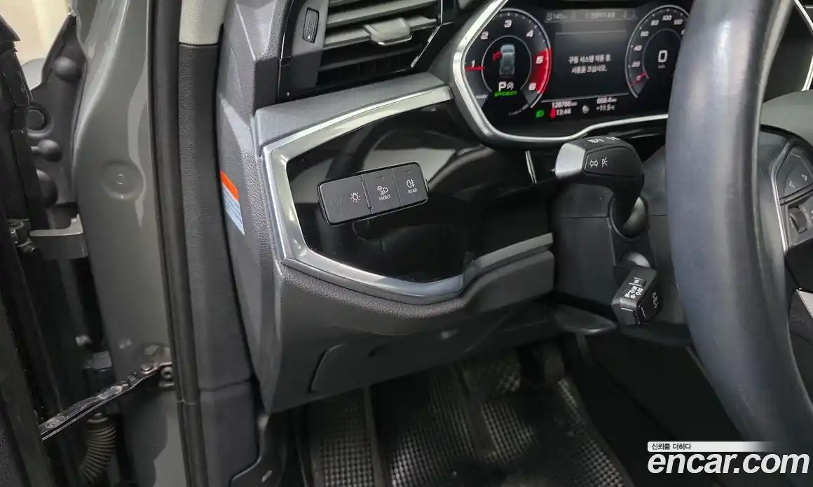 Audi Q3 2020 2.0 Автомат в Москве № 801810, фото 14