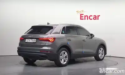 Audi Q3 2020 2.0 Автомат в Москве № 801810, миниатюра 2