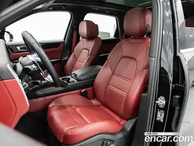 Porsche Cayenne 2023 3.0 Автомат в Москве № 802064, миниатюра 10