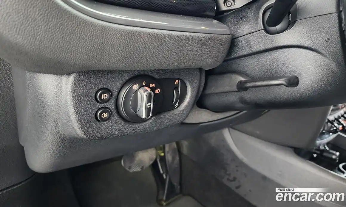 Mini Clubman 2019 1.5 Автомат в Москве № 802357, фото 14