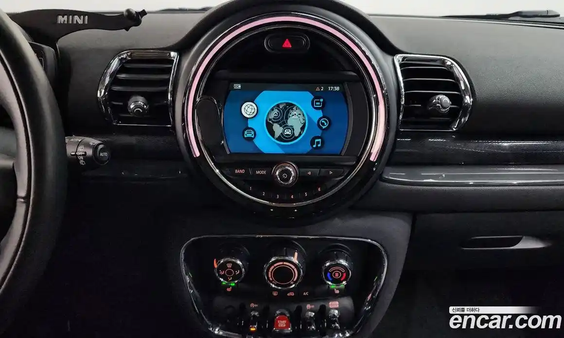 Mini Clubman 2019 1.5 Автомат в Москве № 802357, фото 15