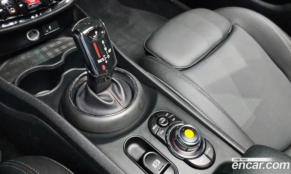 Mini Clubman 2020 2.0 Автомат в Москве № 802434, фото 9