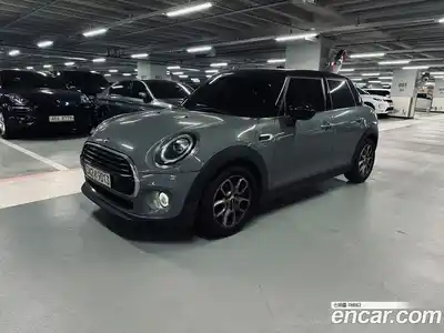 Mini Cooper, 2021