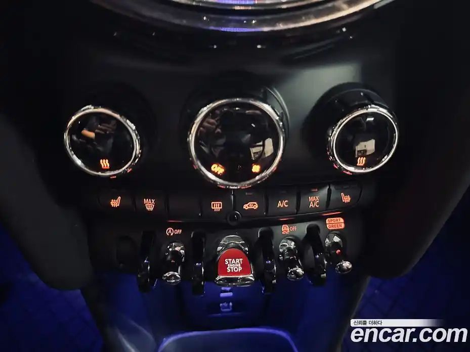 Mini Cooper 2021 1.5 Автомат в Москве № 802513, фото 13