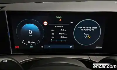 Hyundai Santa Fe 2025 2.5 Автомат в Москве № 813463, миниатюра 8