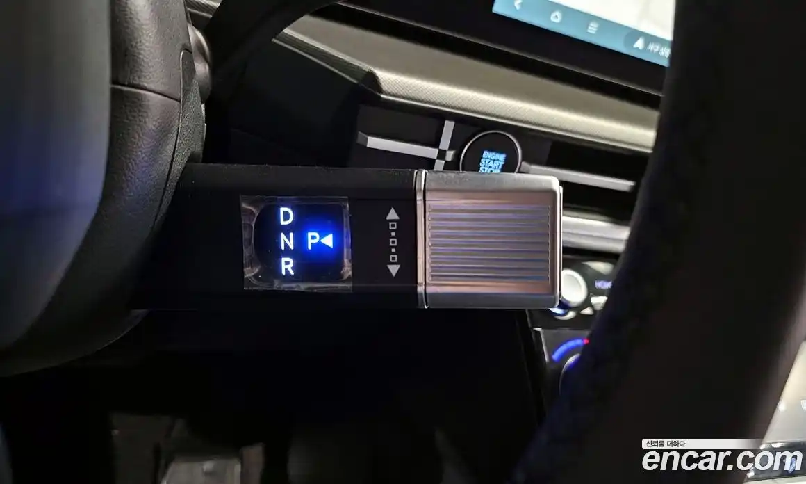 Hyundai Santa Fe 2025 2.5 Автомат в Москве № 813463, фото 9