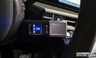 Hyundai Santa Fe 2025 2.5 Автомат в Москве № 813463, миниатюра 9