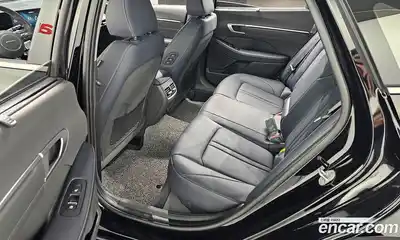 Hyundai Sonata 2024 1.6 Автомат в Москве № 813560, миниатюра 12