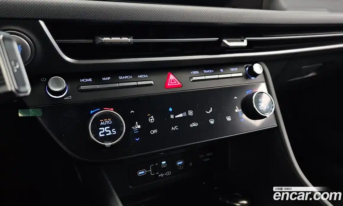 Hyundai Sonata 2024 1.6 Автомат в Москве № 813560, фото 19