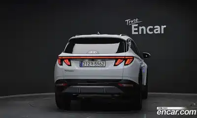 Hyundai Tucson 2023 1.6 Автомат в Москве № 813572, миниатюра 4