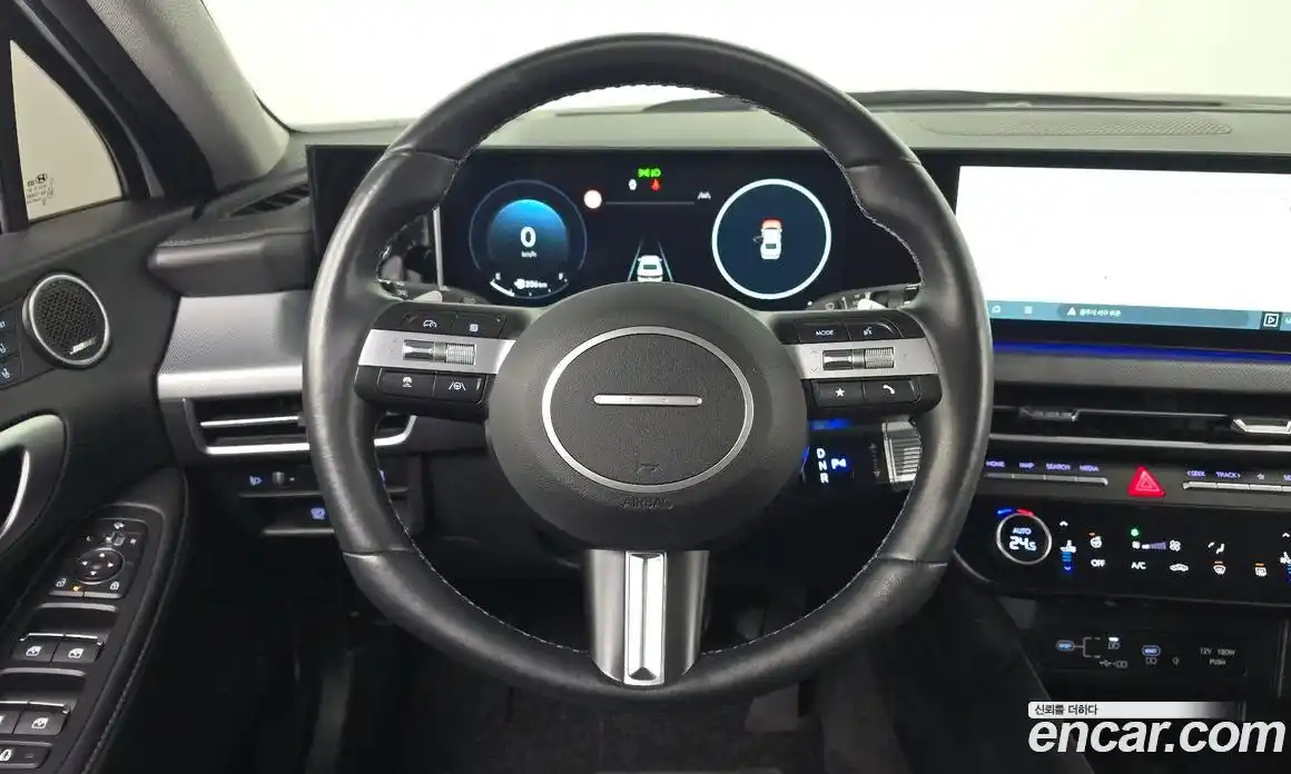 Hyundai Sonata 2024 2.0 Автомат в Москве № 813768, фото 13